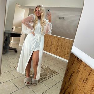 The ROBE UA Bridal Cassidy White Slip Dress and Long Robe